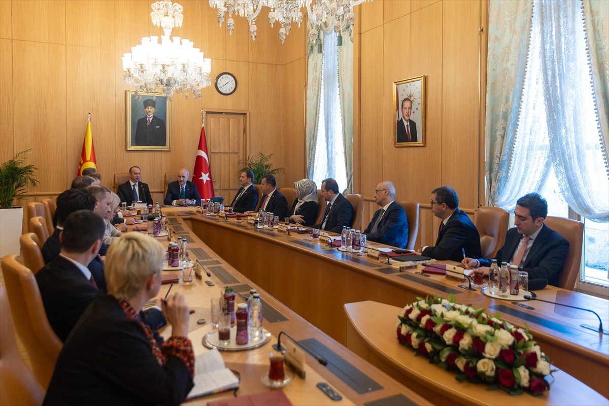 TBMM Başkanı Kurtulmuş, Kuzey Makedonya Meclis Başkanı Gaşi ile Görüştü