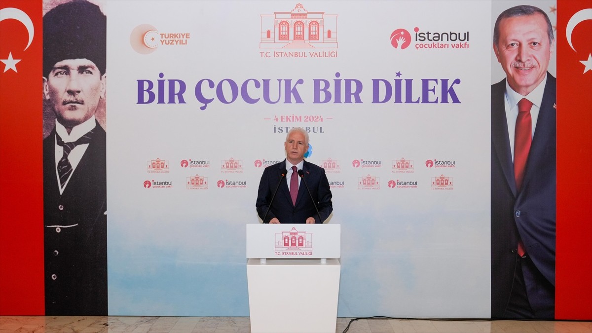 İstanbul'da 'Bir Çocuk Bir Dilek' Projesiyle Yetimlere Destek