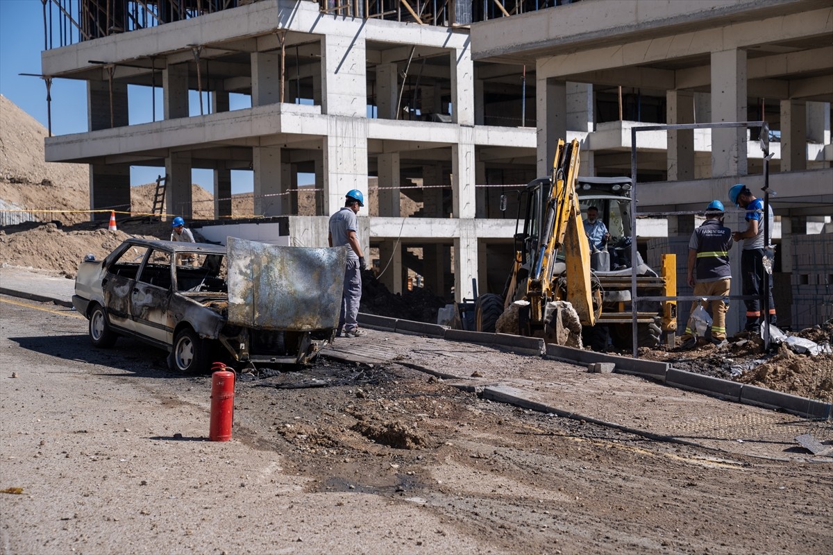 Ankara'da Doğal Gaz Kaçağı Yangını Kontrol Altına Alındı