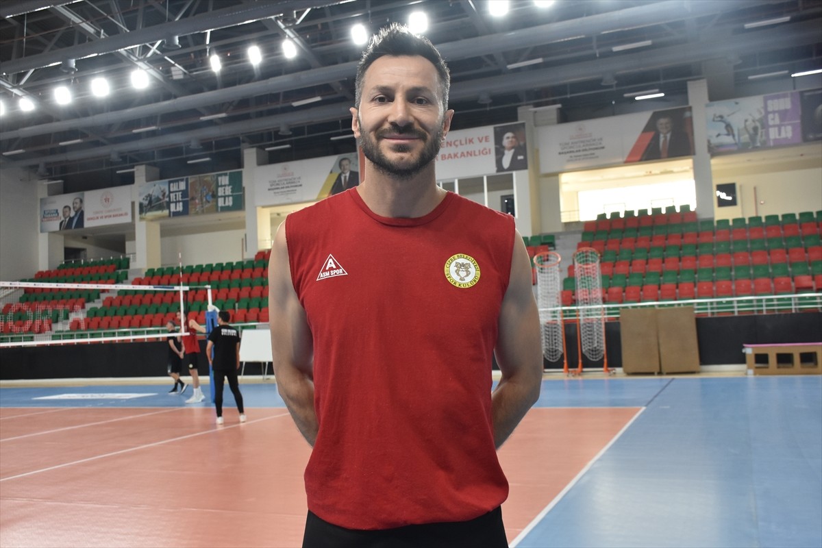 Cizre Belediyespor Erkek Voleybol Takımı Play-Off Hedefiyle Sezona Başlıyor