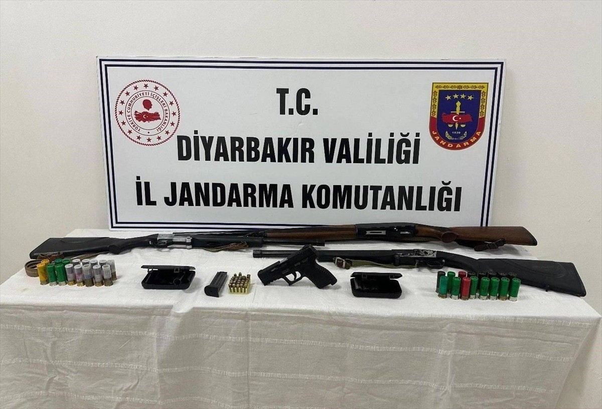 Diyarbakır'da İki Kişinin Ölümü ile İlgili Şüpheli Tutuklandı