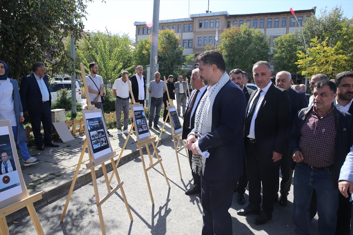 Hakkari ve Muş'ta AK Parti'den İsrail'e Sert Tepki