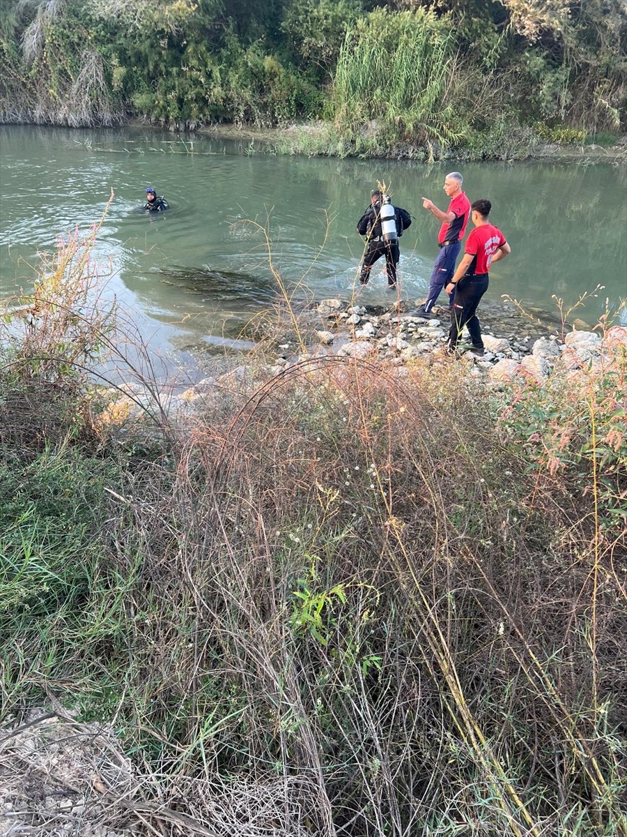 Mersin'de Akıntıya Kapılan Genç Hayatını Kaybetti