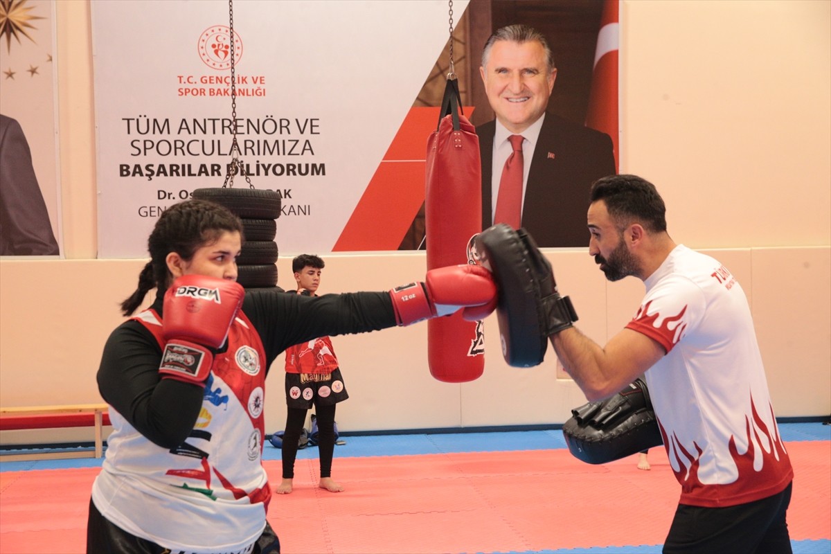 Genç Muay Thai Şampiyonu Selin Nur Kazan'ın Hedefleri