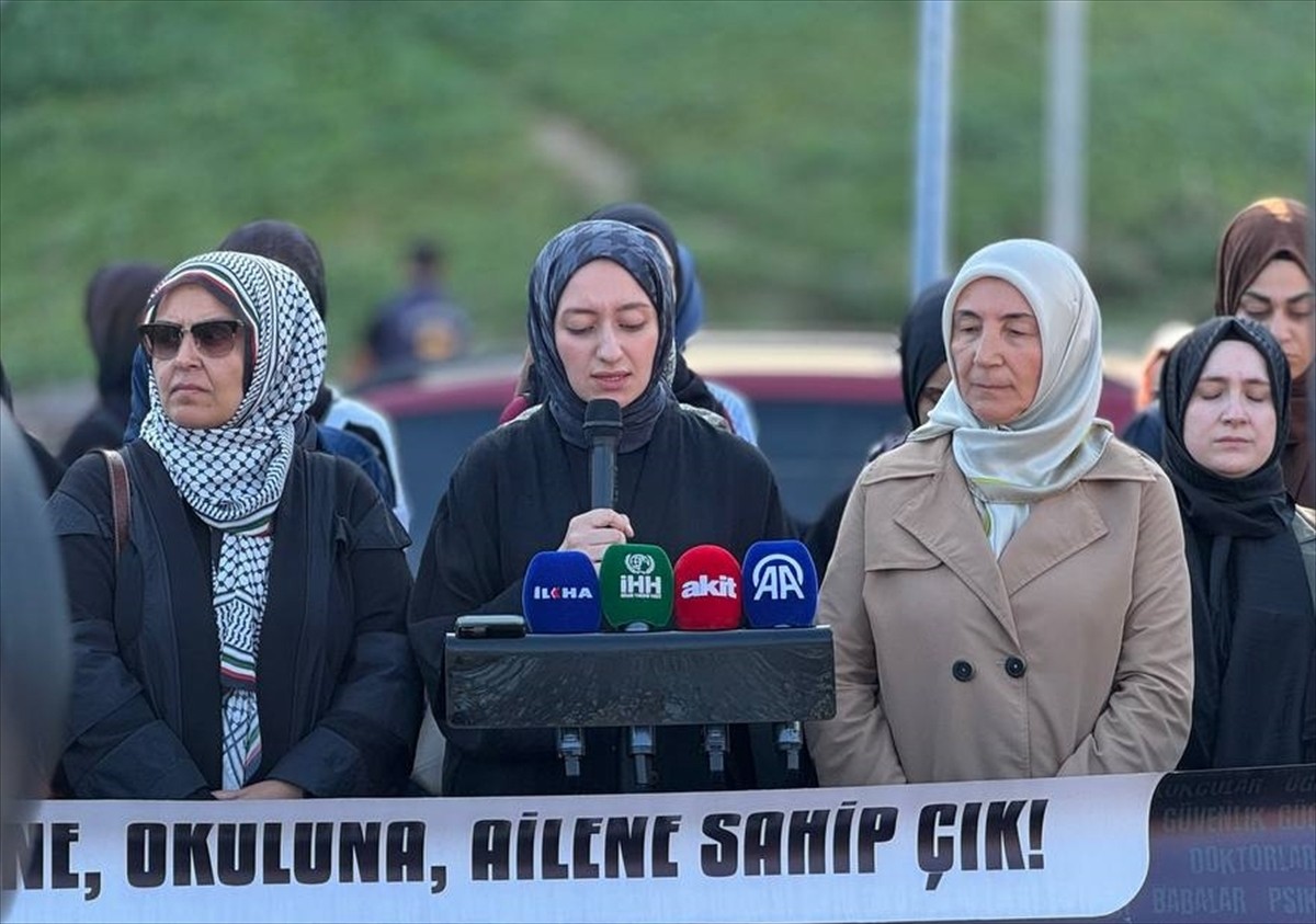 Edirnekapı Surları'nda Kadına Yönelik Şiddet Protestosu