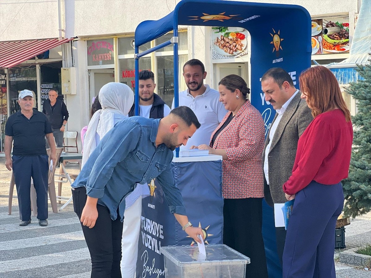 AK Parti İlçe Kongrelerine Start Verdi