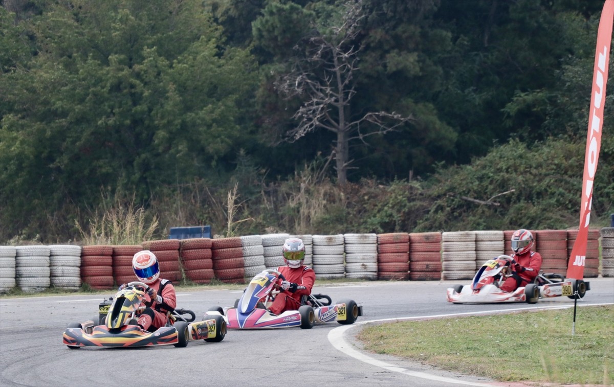 Kocaeli'de Türkiye Karting Şampiyonası'nın 5. Ağı Başladı