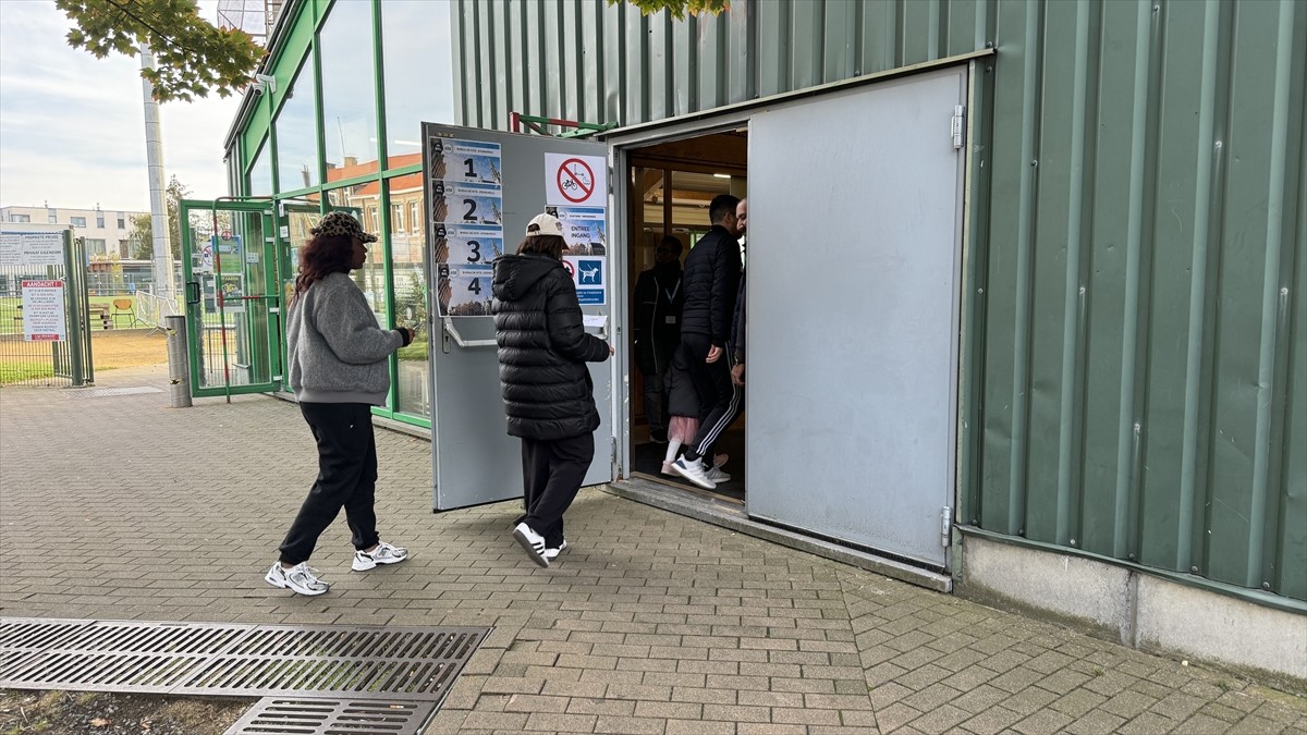 Belçika’da Yerel Seçimler Başladı