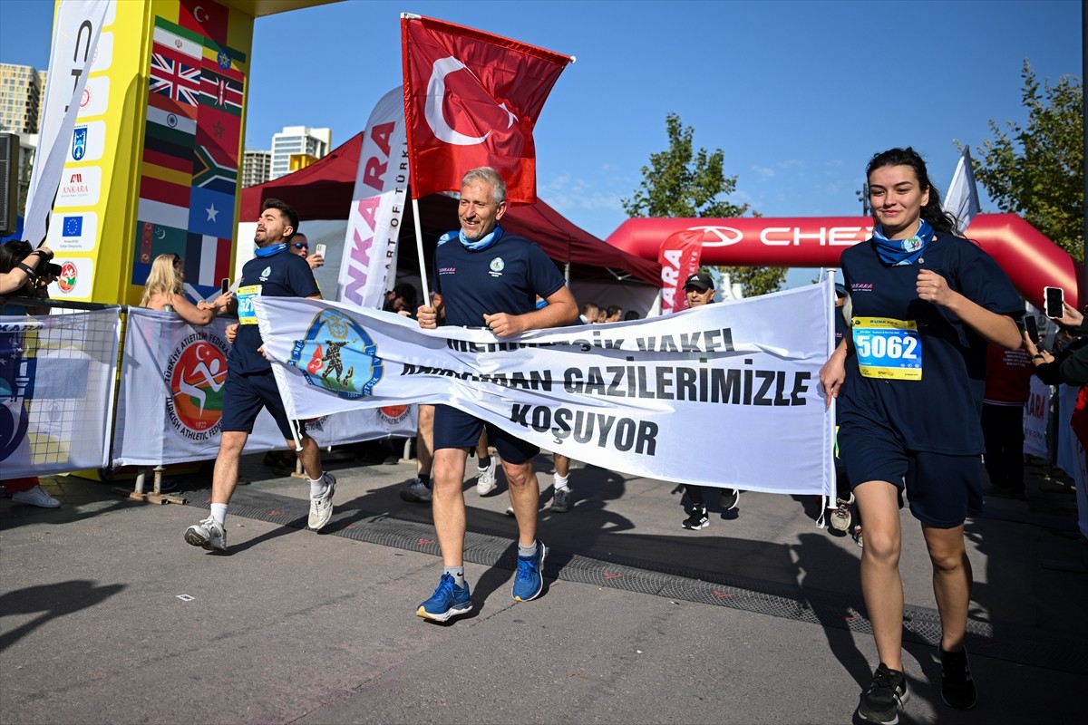 Gazilerle Uluslararası Yarı Maraton Koşusu