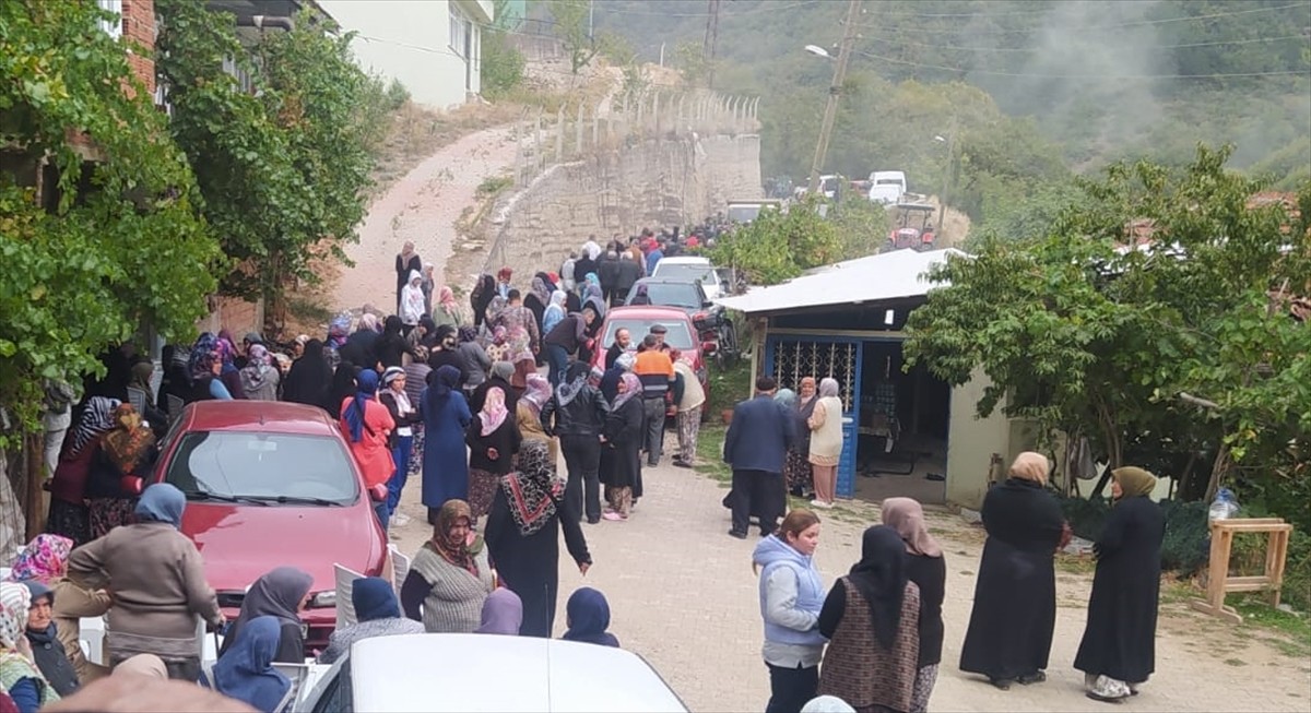 Bursa'da Çifte Cinayet: 3 Kişi Hayatını Kaybetti