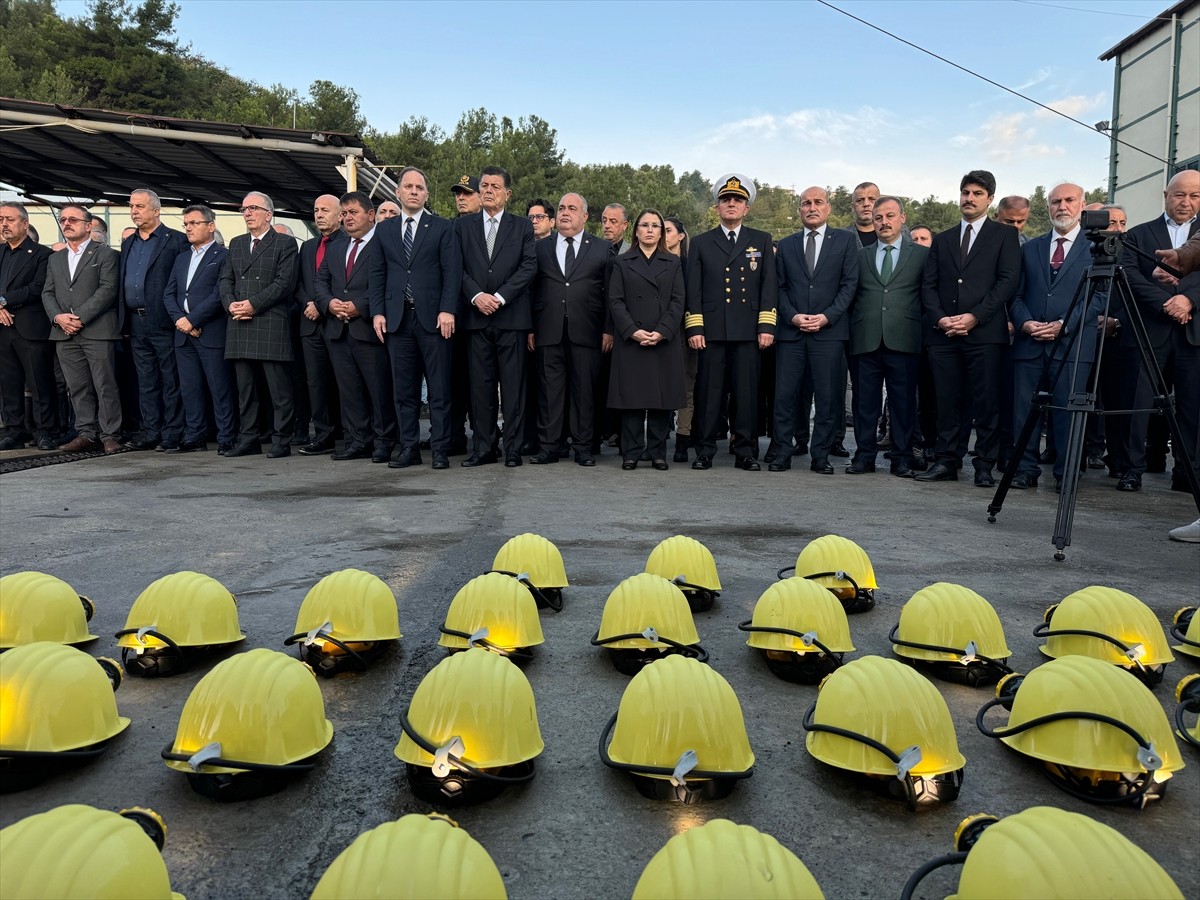 Amasra'daki Maden Patlamasında Hayatını Kaybedenler Anıldı