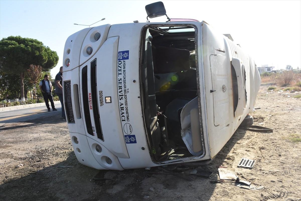 Aydın'da Tanker ile Minibüs Çarpıştı: 11 Yaralı