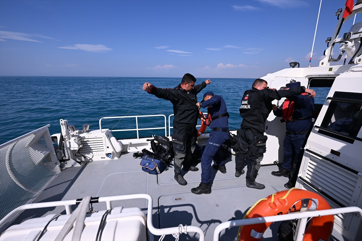 Van'da Kaybolan Üniversite Öğrencisi Rojin Kabaiş İçin Arama Çalışmaları Devam Ediyor