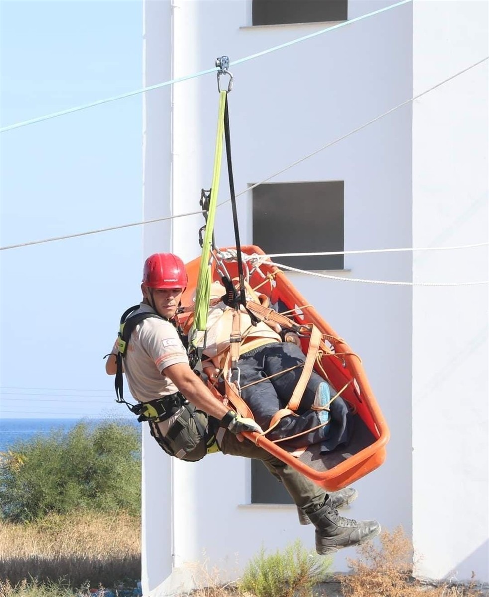 Türkiye ve KKTC Ortak Deprem Tatbikatı Gerçekleştirdi