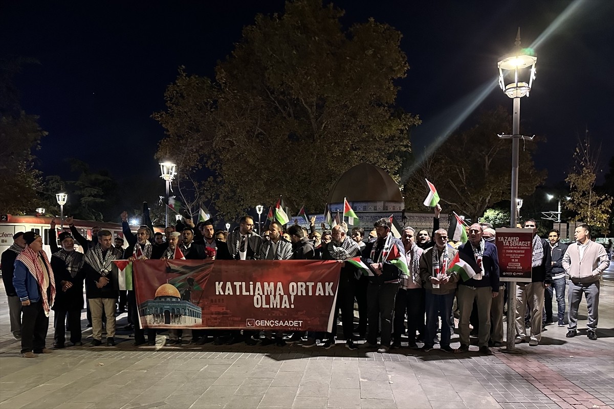 Konya'da Gençlik Kolları'ndan Filistin'e Destek