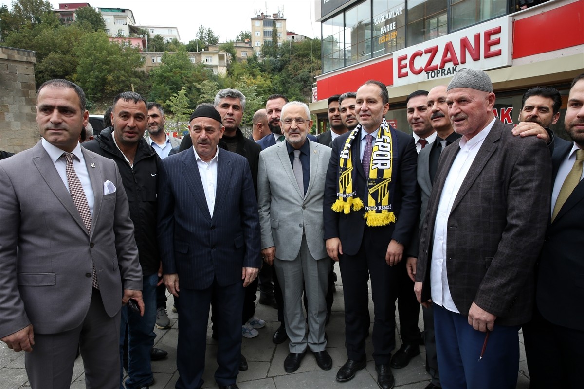 Yeniden Refah Partisi Genel Başkanı Fatih Erbakan Bitlis'te Esnaf Ziyaretinde Bulundu