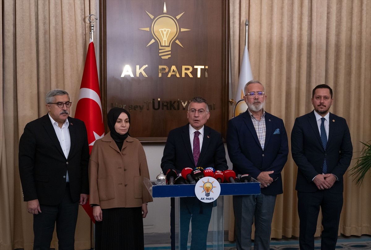 AK Parti, Yargı Reformu İçin Yeni Kanun Teklifini TBMM'ye Sunduk