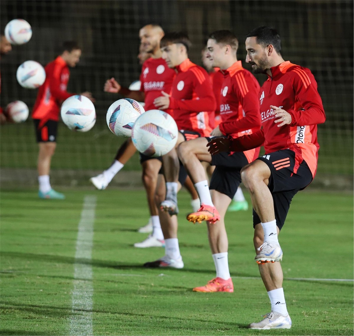 Antalyaspor, Galatasaray Maçına Hazırlıklarını Tamamladı