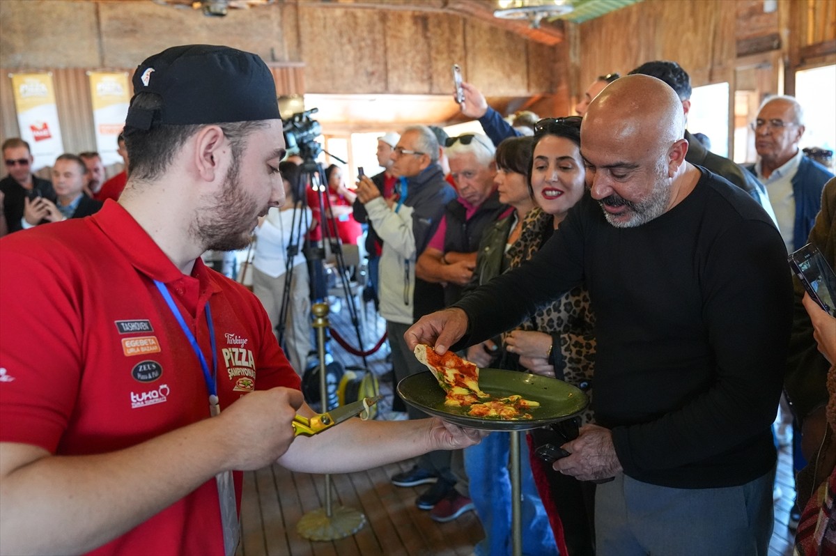 İzmir'de Pizza Şampiyonası Düzenlendi