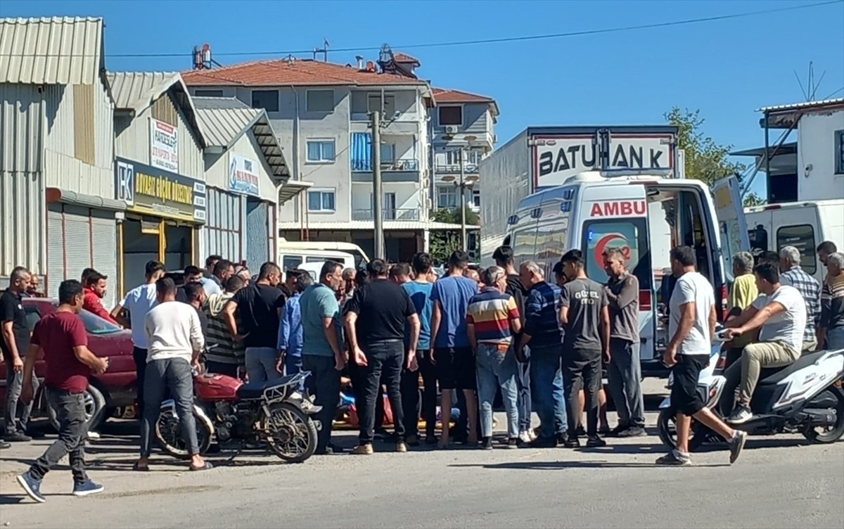 Antalya'da Polis Memuruna Silahlı Saldırı