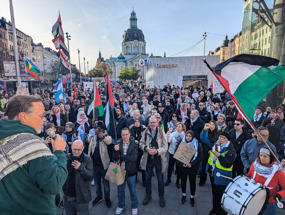 İsveç'te İsrail'in Gazze ve Lübnan Saldırıları Proteste Edildi