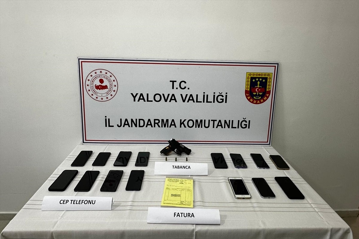 Yalova'da Yediemin Otoparkındaki Araçların Satışıyla İlgili Operasyon: 4 Tutuklama