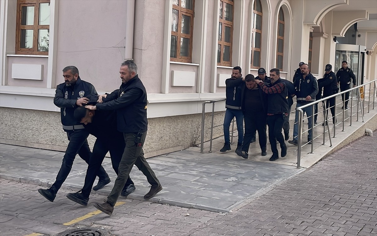 Konya'da Trafik Tartışması Kanlı Bitti: 9 Şüpheli Adliyeye Sevk Edildi