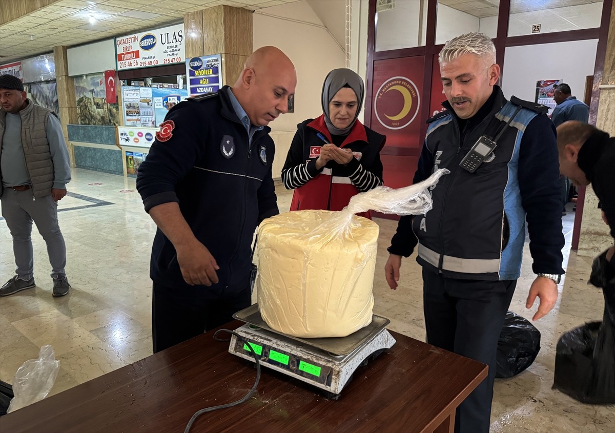 Kastamonu'da Soğuk Zincir İhlali: 1150 Kilo Tereyağı ve 750 Kilo Peynir El Konuldu