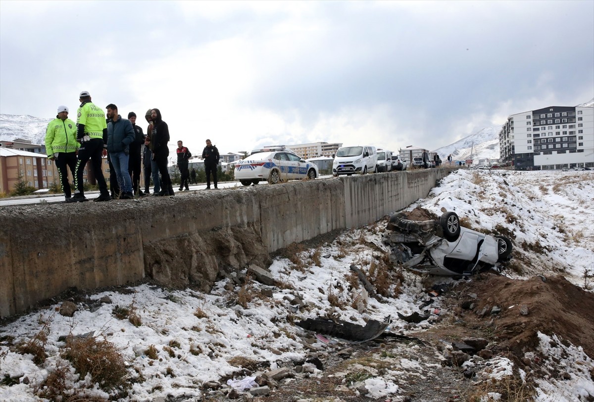 Bitlis'te Yaya Kazası: Hayatını Kaybeden Var