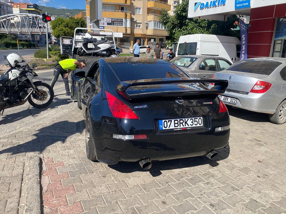 Alanya'da Drift Yapan Sürücüye Cezası Kesildi