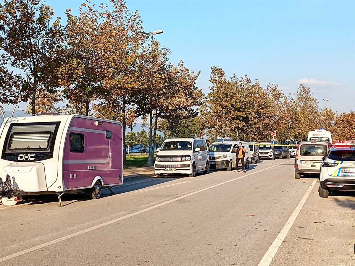 Kocaeli'de Minibüste Bulunan Ceset Olayı