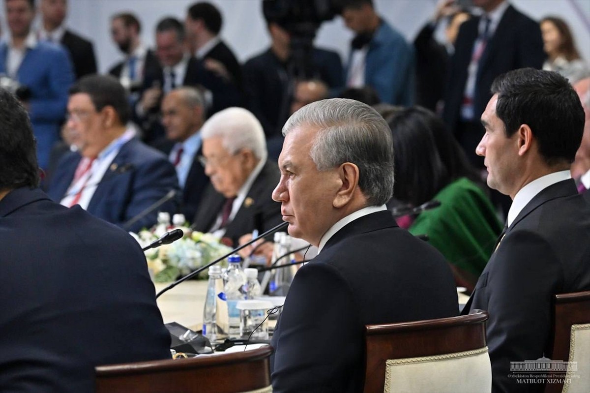 Özbekistan Cumhurbaşkanı Mirziyoyev'den İsrail-Filistin Sorununa Dair Açıklama