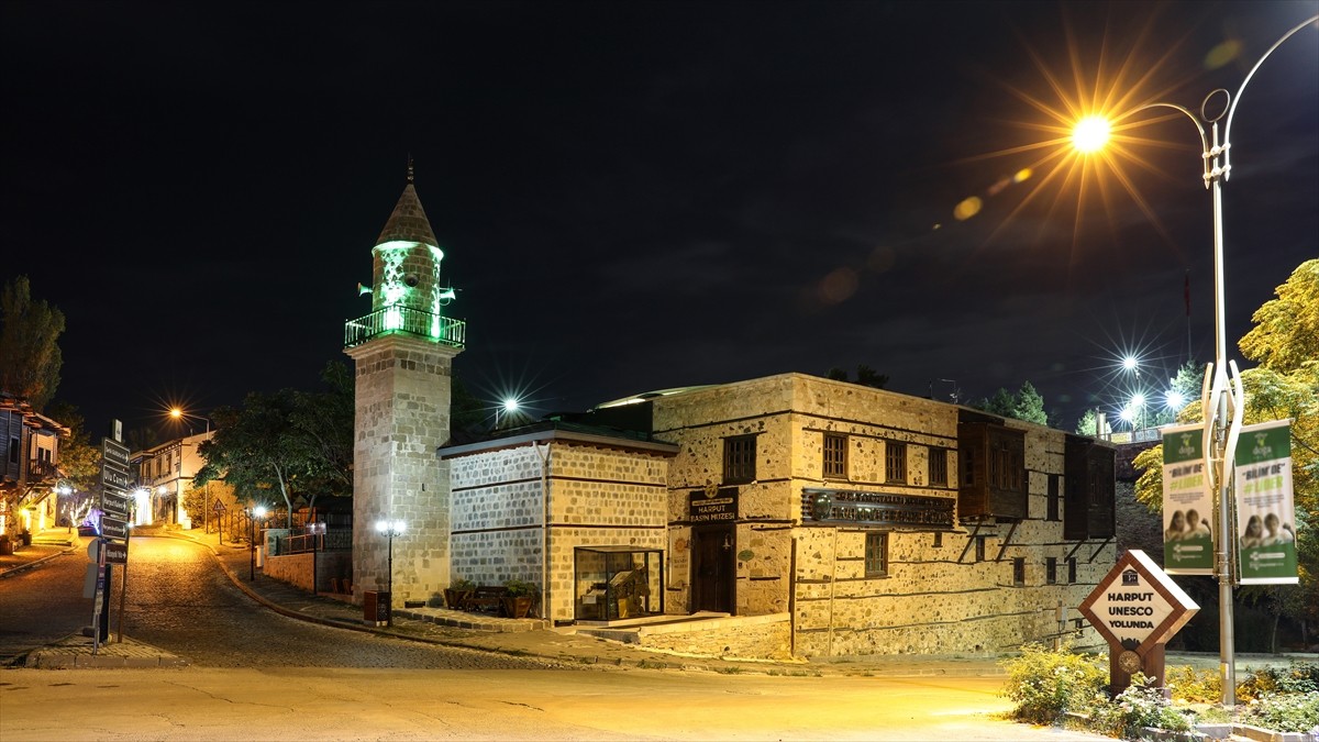 Harput Mahallesi'nin Gece Güzellikleri