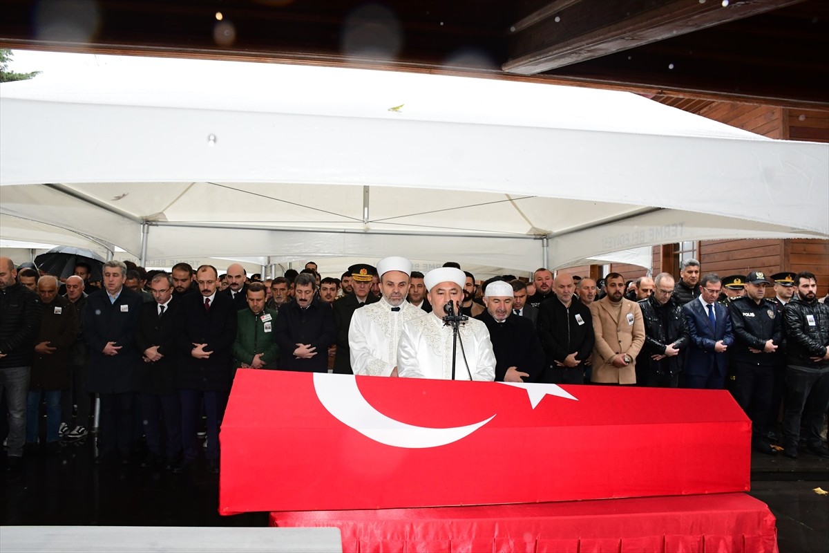 Şehit Sözleşmeli Er Kander Babür Son Yolculuğuna Uğurlandı