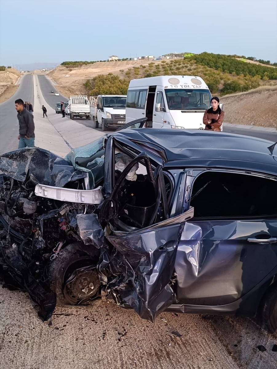 Malatya'da Trafik Kazası: Üç Ölü, Dört Yaralı