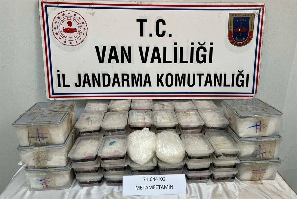 Van'da Uyuşturucu Operasyonu: 71 Kilo Ele Geçirildi