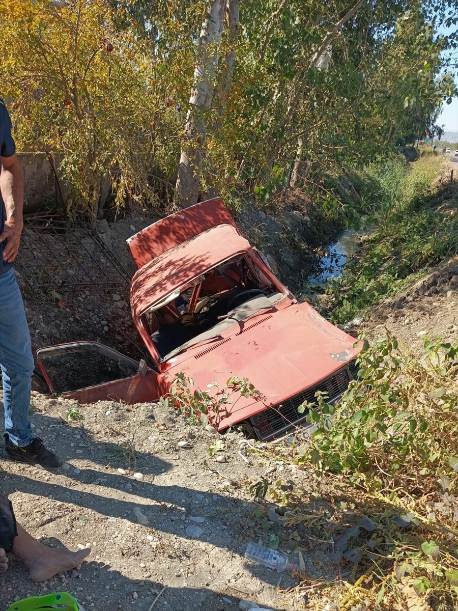 Osmaniye'de Trafik Kazası: 5 Yaralı