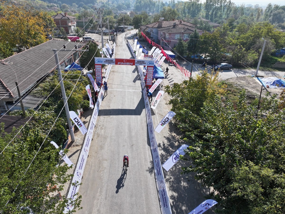 Edirne'de Balkan Yol Bisikleti Şampiyonası Heyecanı