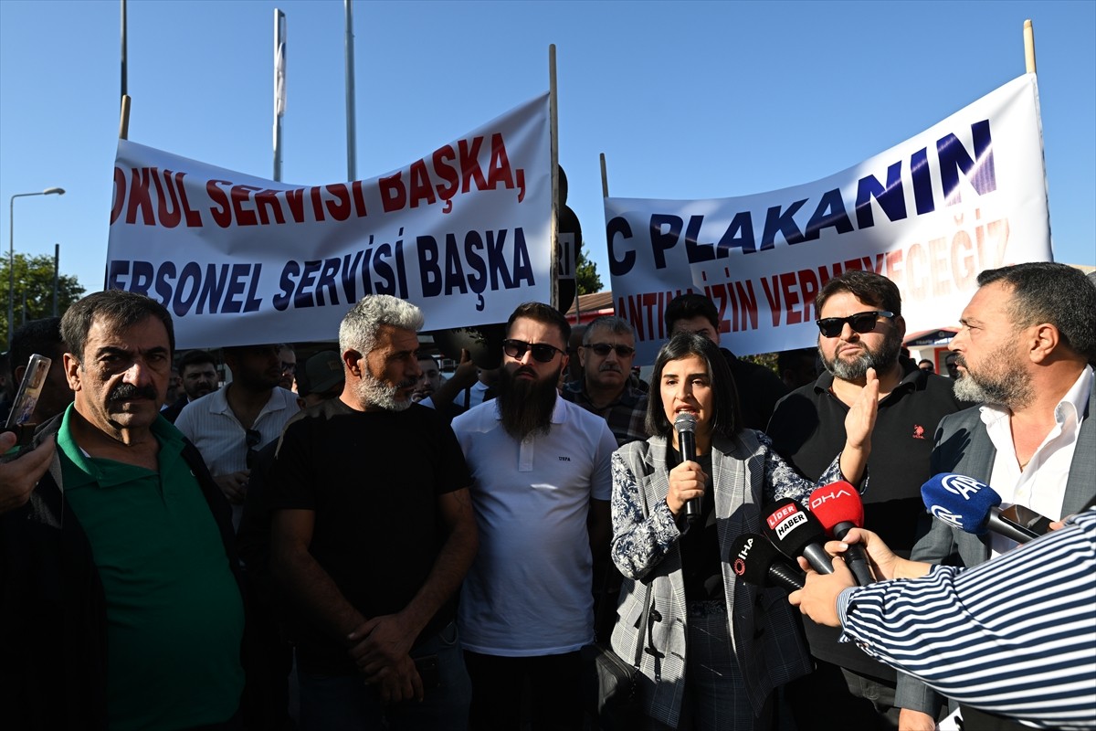 Antalya'da Ulaşım Esnafından UKOME'ye Protesto