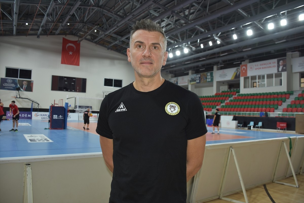 Cizre Belediyespor Voleybol Takımı Ziraat Bankkart Maçına Hazırlanıyor