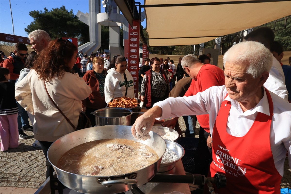 Edirne Gastronomi Festivali'nde Tava Ciğerine Büyük İlgi