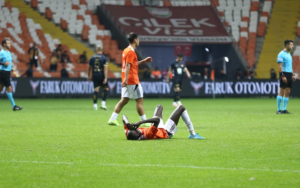 Trendyol 1. Lig'de Teksüt Bandırmaspor, Adanaspor'u devirerek galip geldi