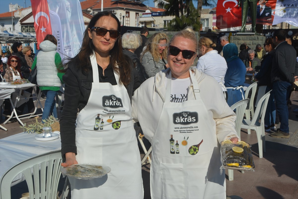 19. Ayvalık Uluslararası Zeytin Hasat Festivali'nde Zeytinyağlı Yemek Yarışması