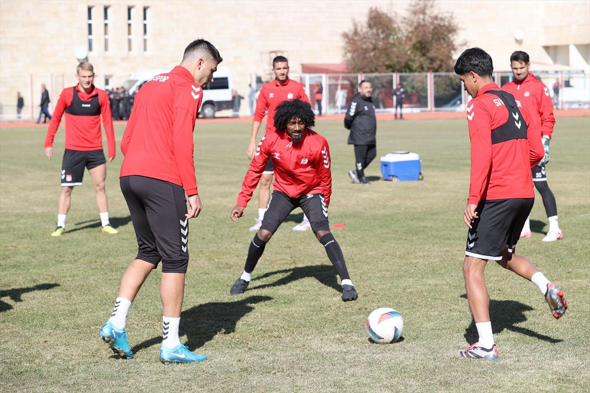 Sivasspor Fenerbahçe Maçına Hazır