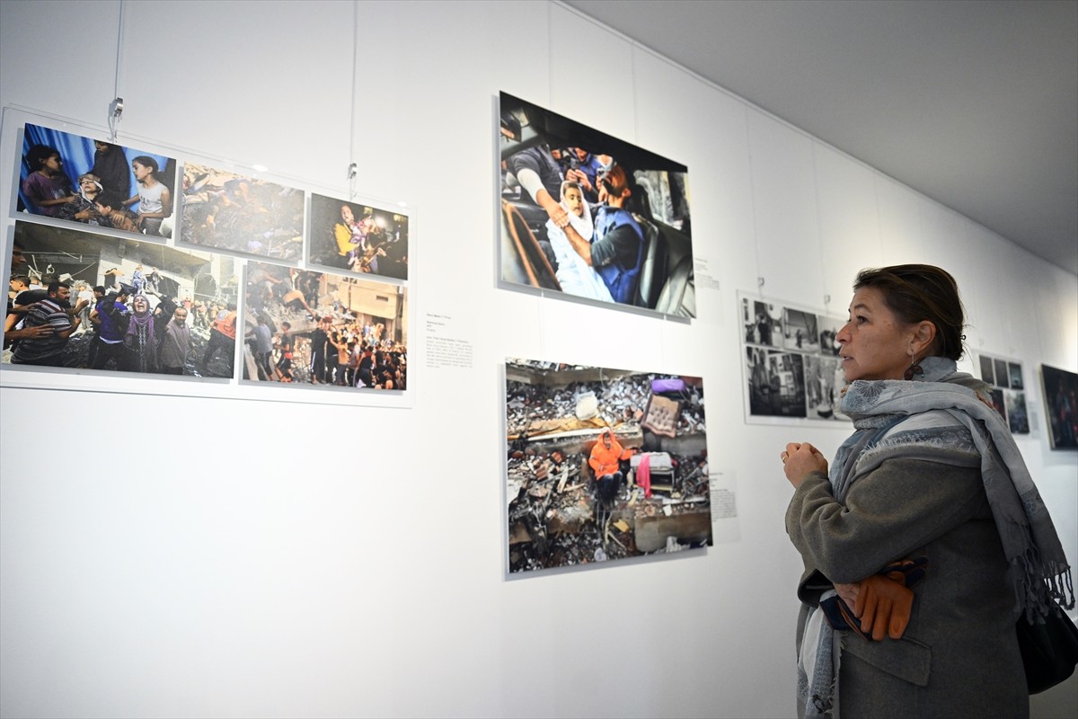 İstanbul Photo Awards 10. Yıl Sergisi Brüksel'de Açıldı