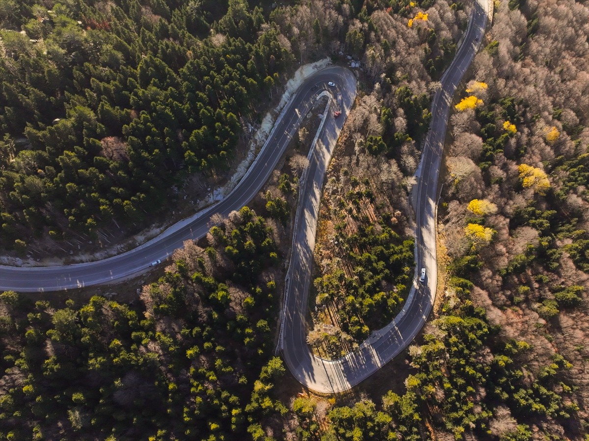 Uludağ'da Sonbaharın Büyüleyici Manzaraları Dronla Keşfedildi