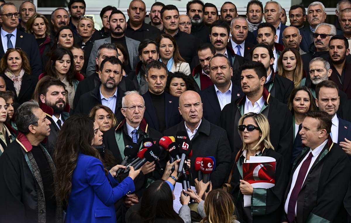 Esenyurt Belediye Başkanı Ahmet Özer'in Tutukluluğuna İtiraz Edildi