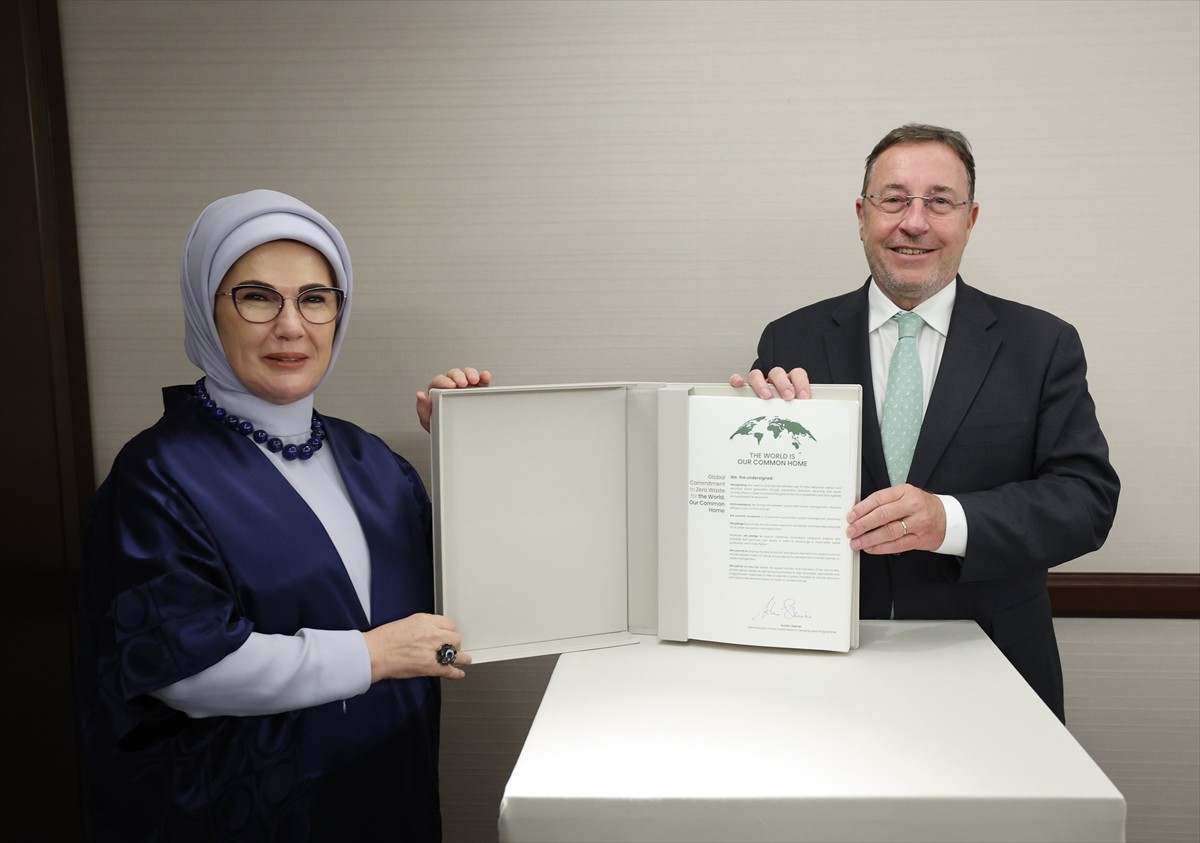 Emine Erdoğan ve Achim Steiner: Sıfır Atık İnisiyatifi Üzerine Görüşmeler