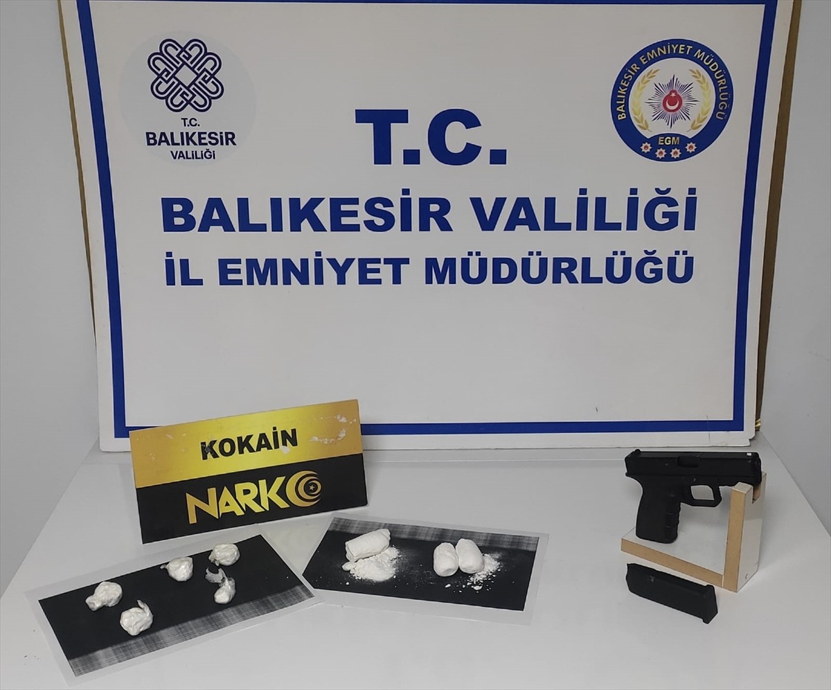 Balıkesir'de Uyuşturucu Operasyonu: İki Tutuklama