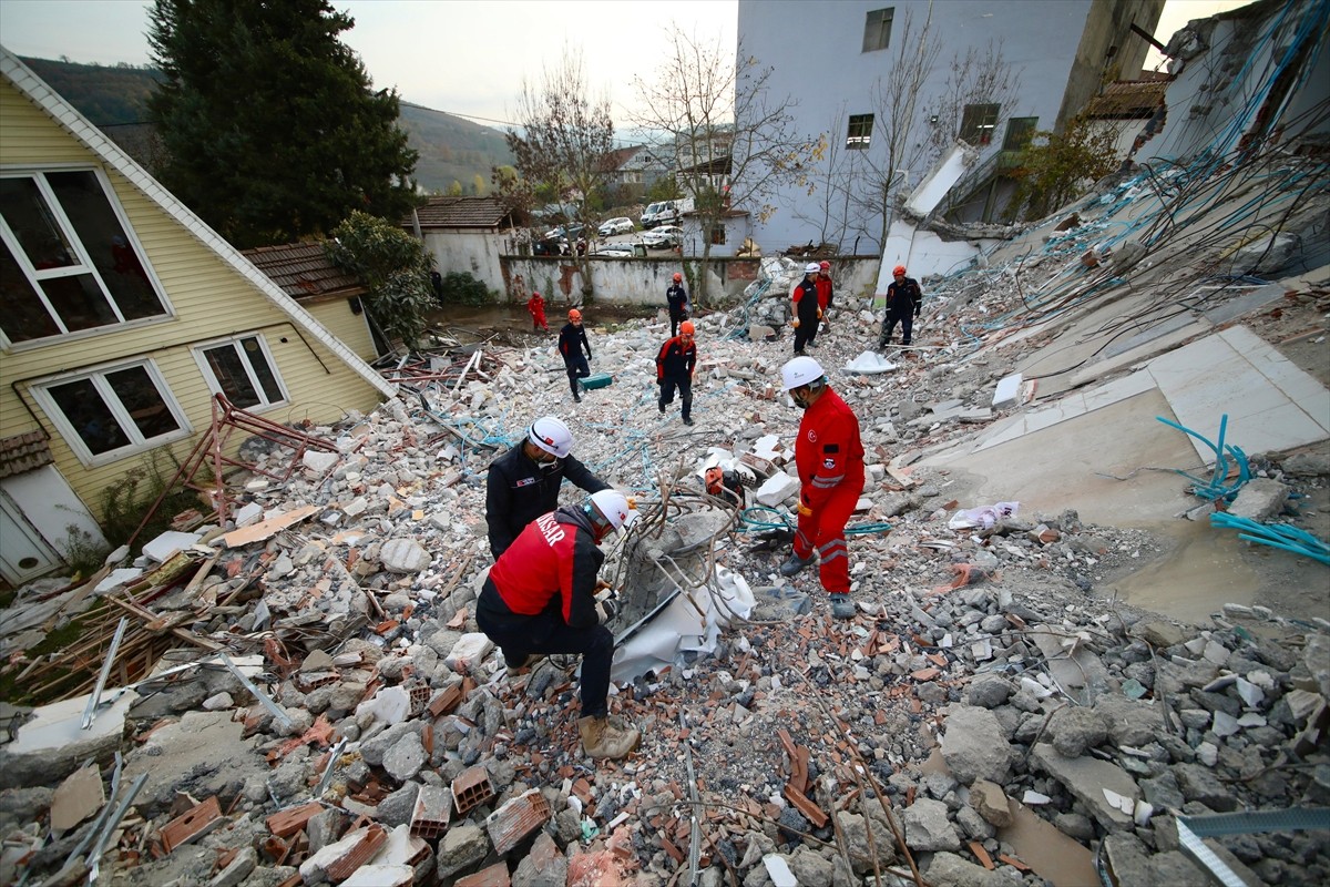 Bolu ve Çevresindeki 6 İlde Deprem Tatbikatı Gerçekleştirildi